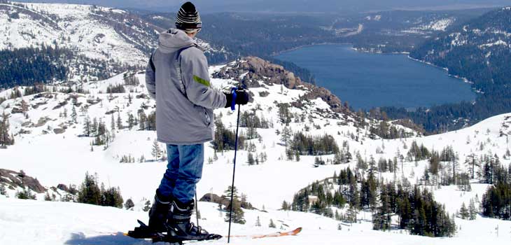 ทะเลสาบทาโฮ ที่เล่นสกีที่ใหญ่ที่สุดในอเมริกา ( Lake Tahoe )