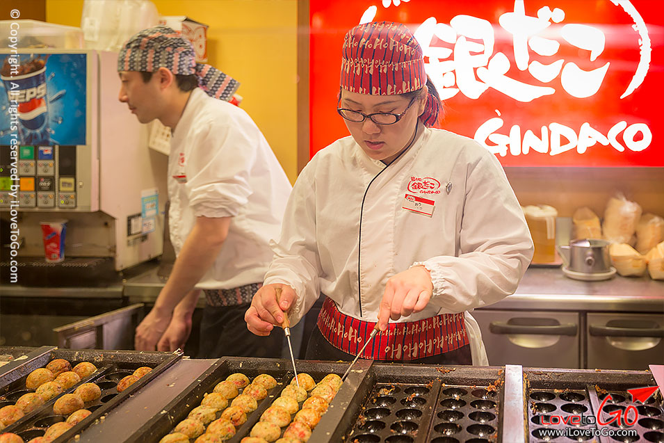 เที่ยวญี่ปุ่น โตเกียว ด้วยตัวเอง Japan Tokyo Trip ทาโกะยากิ takoyaki Gindaco ตลาด ameyoko อาเมโยโกะ