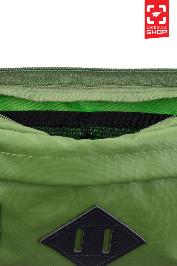 Jansport x Huf Waisted Waist Pack สี Olive Coated Ripstop