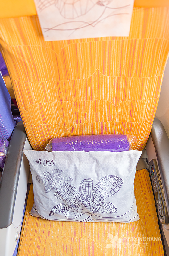 เที่ยวเกาหลี โซล ด้วยตัวเอง Korea Seoul TG ThaiAirways Boeing777-200ER รีวิวการบินไทย อาหารบนเครื่องการบินไทย