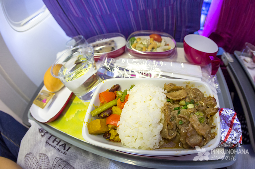 เที่ยวเกาหลี โซล ด้วยตัวเอง Korea Seoul TG ThaiAirways Boeing777-200ER รีวิวการบินไทย อาหารบนเครื่องการบินไทย