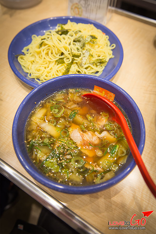 เที่ยวญี่ปุ่น โตเกียว ด้วยตัวเอง Japan Tokyo ชิบูย่า Shibuya ชิบุยะ ราเมง kamukura Ramen คามาคุระ