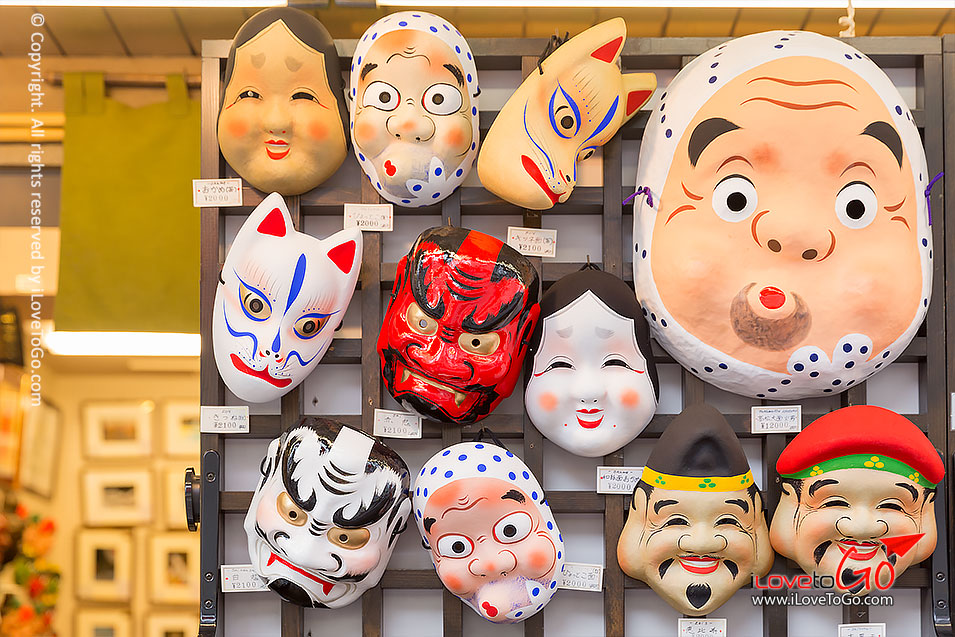 เที่ยวญี่ปุ่น โตเกียว ด้วยตัวเอง Japan Tokyo Trip วัดอาสะคุสะ Asakusa อูเอะโนะ Ueno วัดเซ็นโซจิ Sensoji ซูชิสายพาน ราเม็ง วัดสายฟ้า สวนอุเอะโนะ