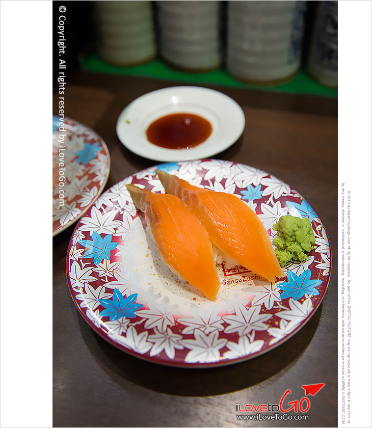 เที่ยวญี่ปุ่น โตเกียว ด้วยตัวเอง Japan Tokyo Trip วัดอาสะคุสะ Asakusa อูเอะโนะ Ueno วัดเซ็นโซจิ Sensoji ซูชิสายพาน ราเม็ง วัดสายฟ้า สวนอุเอะโนะ