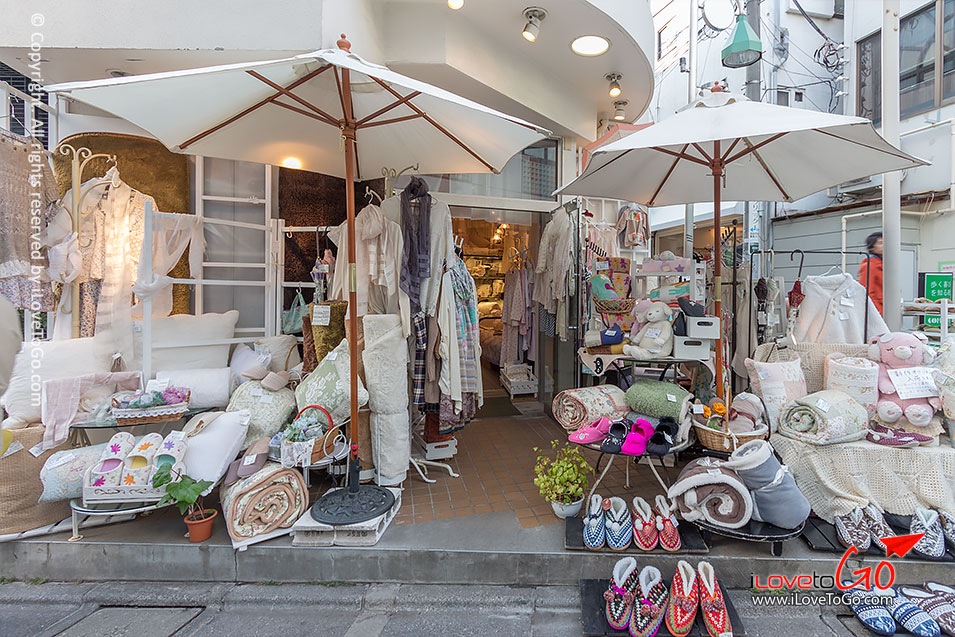 เที่ยวญี่ปุ่นด้วยตัวเอง Japan Tokyo Trip จิยูกาโอกะ เมืองน่ารัก Jiyugaoka Roppongi รปปงงิ เอะบิสุ Ebisu เบียร์ Sapporo Yebisu Garden Place หอคอยโตเกียว Tokyo Tower