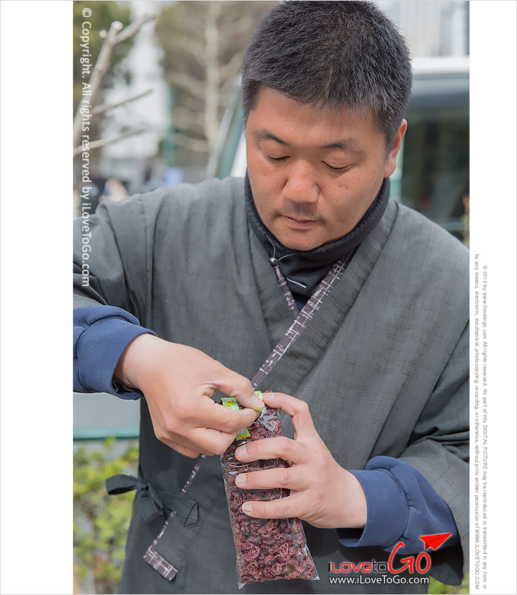 เที่ยวญี่ปุ่นด้วยตัวเอง Japan Tokyo Trip โตเกียวดิสนีย์ซี Tokyo Disney Sea ตลาดปลาทสึกิจิ ซูชิได sushi tsukiji sushi sunmai tsukiji fish market