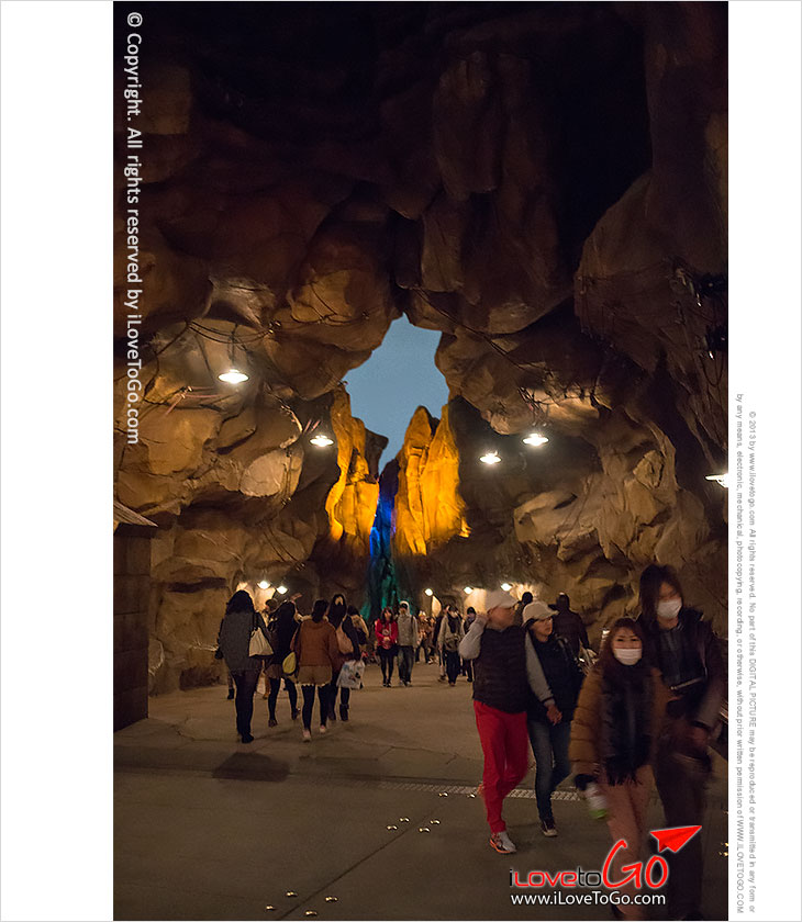 เที่ยวญี่ปุ่นด้วยตัวเอง Japan Tokyo Trip โตเกียวดิสนีย์ซี Tokyo Disney Sea ตลาดปลาทสึกิจิ ซูชิได sushi tsukiji sushi sunmai tsukiji fish market