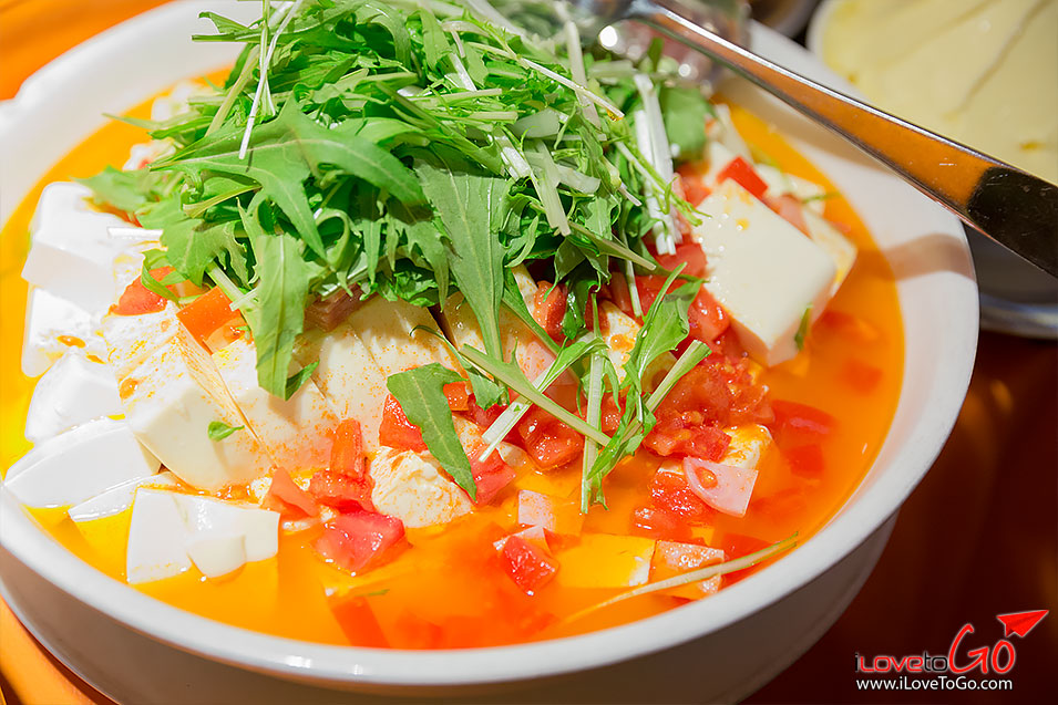 Tabasa Harajuku ร้านทาบาสะ ฮาราจูกุ พิซซ่าสไตล์ญี่ปุ่น พาสต้าสไตล์ญี่ปุ่น แพนเค้กสไตล์ญี่ปุ่น สลัดสไตล์ญี่ปุ่น คอสเพลย์ญี่ปุ่น cosplay แฟชั่นญี่ปุ่น แฟชั่นฮาราจูกุ ช้อปปิ้งทาเคชิตะ โดริ เครื่องสำอางค์ญี่ปุ่น  ชินจูกุ ฮาราจูกุ ชิบุย่า อูเอโนะ JR Yamonote Line เจอาร์ ยามาโนเตะ ไลน์ โอคาชิมาชิ สเตชั่น okachimachi station เที่ยวญี่ปุ่น โตเกียว ด้วยตัวเอง Japan Tokyo Trip Tokyo ออนเซ็น metro โตเกียวเมโทร ฮาราจูกุ ทาเคชิตะ โดริ แฟชั่นญี่ปุ่น ช้อปปิ้งฮาราจูกุ รีวิวฮาราจูกุ harajuku shopping harajuku takeshita dori daiso