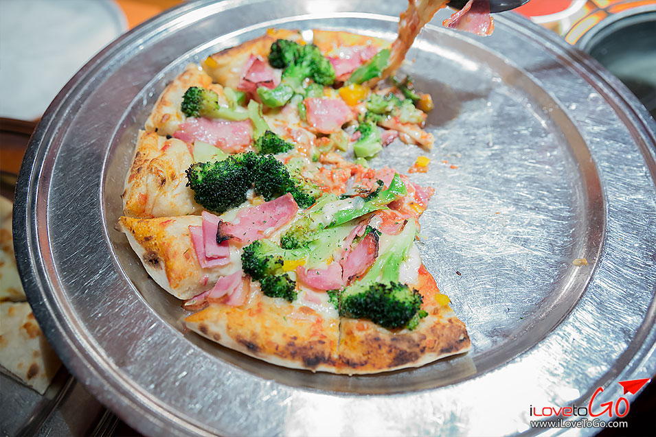 Tabasa Harajuku ร้านทาบาสะ ฮาราจูกุ พิซซ่าสไตล์ญี่ปุ่น พาสต้าสไตล์ญี่ปุ่น แพนเค้กสไตล์ญี่ปุ่น สลัดสไตล์ญี่ปุ่น คอสเพลย์ญี่ปุ่น cosplay แฟชั่นญี่ปุ่น แฟชั่นฮาราจูกุ ช้อปปิ้งทาเคชิตะ โดริ เครื่องสำอางค์ญี่ปุ่น  ชินจูกุ ฮาราจูกุ ชิบุย่า อูเอโนะ JR Yamonote Line เจอาร์ ยามาโนเตะ ไลน์ โอคาชิมาชิ สเตชั่น okachimachi station เที่ยวญี่ปุ่น โตเกียว ด้วยตัวเอง Japan Tokyo Trip Tokyo ออนเซ็น metro โตเกียวเมโทร ฮาราจูกุ ทาเคชิตะ โดริ แฟชั่นญี่ปุ่น ช้อปปิ้งฮาราจูกุ รีวิวฮาราจูกุ harajuku shopping harajuku takeshita dori daiso