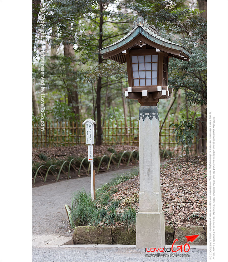 ศาลเจ้าเมจิ meiji jingu ศาลเจ้าเมจิ โตเกียว jingu bashi bridge สะพานจิงงู บาชิ คอสเพลย์ญี่ปุ่น cosplay แฟชั่นญี่ปุ่น แฟชั่นฮาราจูกุ ช้อปปิ้งทาเคชิตะ โดริ เครื่องสำอางค์ญี่ปุ่น  ชินจูกุ ฮาราจูกุ ชิบุย่า อูเอโนะ JR Yamonote Line เจอาร์ ยามาโนเตะ ไลน์ โอคาชิมาชิ สเตชั่น okachimachi station เที่ยวญี่ปุ่น โตเกียว ด้วยตัวเอง Japan Tokyo Trip Tokyo ออนเซ็น metro โตเกียวเมโทร ฮาราจูกุ ทาเคชิตะ โดริ แฟชั่นญี่ปุ่น ช้อปปิ้งฮาราจูกุ รีวิวฮาราจูกุ harajuku shopping harajuku takeshita dori daiso