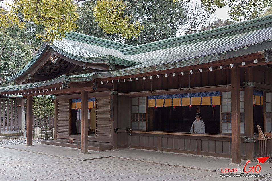 ศาลเจ้าเมจิ meiji jingu ศาลเจ้าเมจิ โตเกียว jingu bashi bridge สะพานจิงงู บาชิ คอสเพลย์ญี่ปุ่น cosplay แฟชั่นญี่ปุ่น แฟชั่นฮาราจูกุ ช้อปปิ้งทาเคชิตะ โดริ เครื่องสำอางค์ญี่ปุ่น  ชินจูกุ ฮาราจูกุ ชิบุย่า อูเอโนะ JR Yamonote Line เจอาร์ ยามาโนเตะ ไลน์ โอคาชิมาชิ สเตชั่น okachimachi station เที่ยวญี่ปุ่น โตเกียว ด้วยตัวเอง Japan Tokyo Trip Tokyo ออนเซ็น metro โตเกียวเมโทร ฮาราจูกุ ทาเคชิตะ โดริ แฟชั่นญี่ปุ่น ช้อปปิ้งฮาราจูกุ รีวิวฮาราจูกุ harajuku shopping harajuku takeshita dori daiso