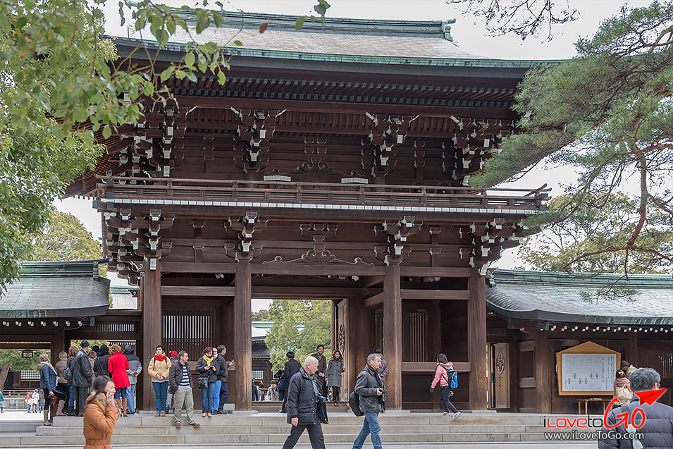 เอมะ ema เครื่องรางญี่ปุ่น temizuya ศาลเจ้าเมจิ meiji jingu ศาลเจ้าเมจิ โตเกียว jingu bashi bridge สะพานจิงงู บาชิ คอสเพลย์ญี่ปุ่น cosplay แฟชั่นญี่ปุ่น แฟชั่นฮาราจูกุ ช้อปปิ้งทาเคชิตะ โดริ เครื่องสำอางค์ญี่ปุ่น  ชินจูกุ ฮาราจูกุ ชิบุย่า อูเอโนะ JR Yamonote Line เจอาร์ ยามาโนเตะ ไลน์ โอคาชิมาชิ สเตชั่น okachimachi station เที่ยวญี่ปุ่น โตเกียว ด้วยตัวเอง Japan Tokyo Trip Tokyo ออนเซ็น metro โตเกียวเมโทร ฮาราจูกุ ทาเคชิตะ โดริ แฟชั่นญี่ปุ่น ช้อปปิ้งฮาราจูกุ รีวิวฮาราจูกุ harajuku shopping harajuku takeshita dori daiso