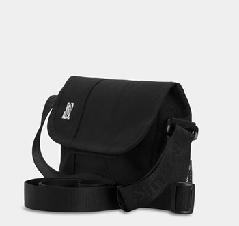 กระเป า Timbuk2 Micro Classic Messenger Bag ส Jet Black