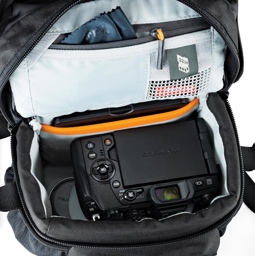 กระเป๋ากล้อง LOWEPRO NOVA 140 AW II