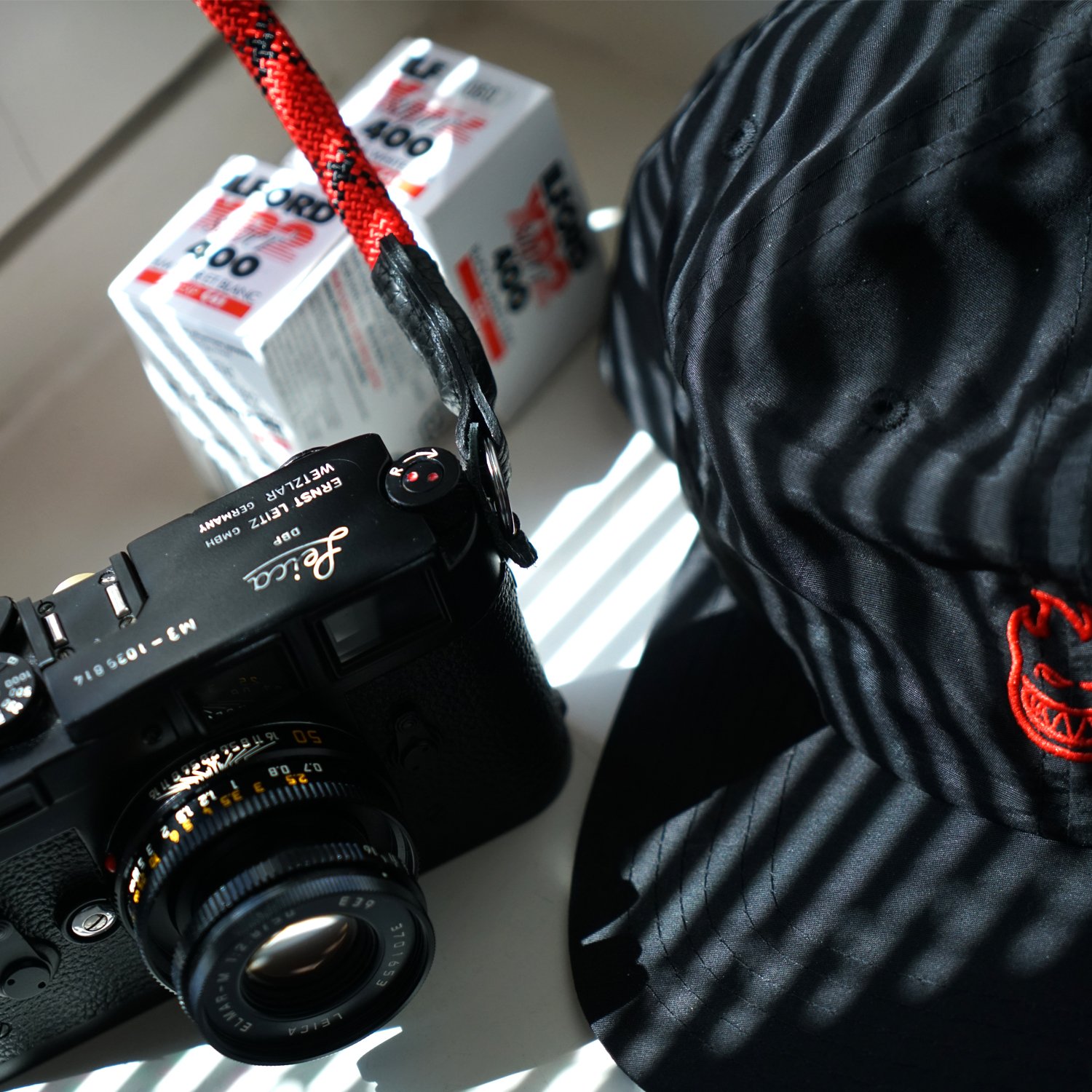 สายคล้องกล้อง Yosemite Camera Strap สี Blood