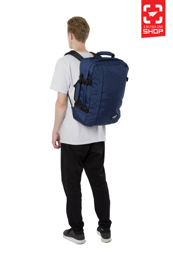 CabinZero Classic 44L