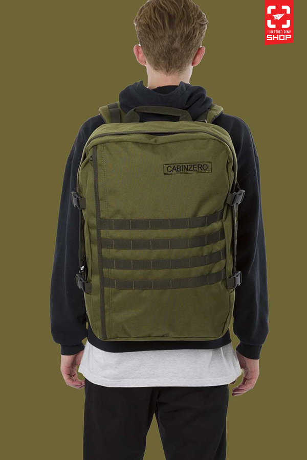 CabinZero Military Black 44L
