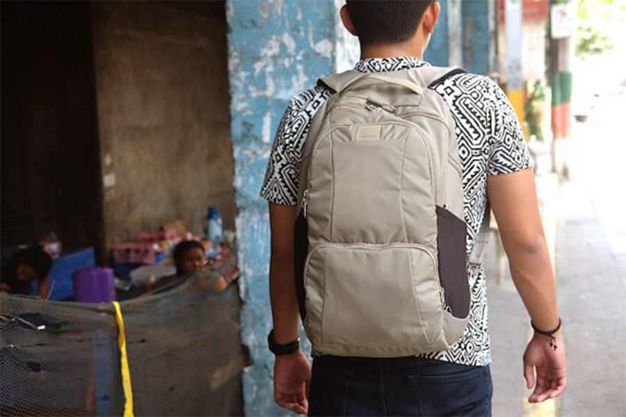 Pacsafe - Metrosafe LS450 anti-theft 25L backpack