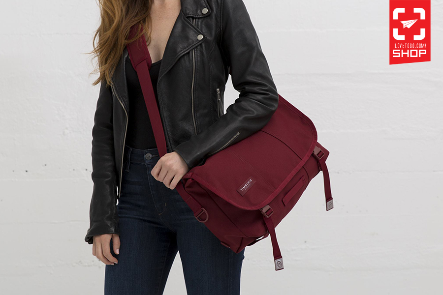 Timbuk2 - Classic Messenger Bag สี Collegiate Red